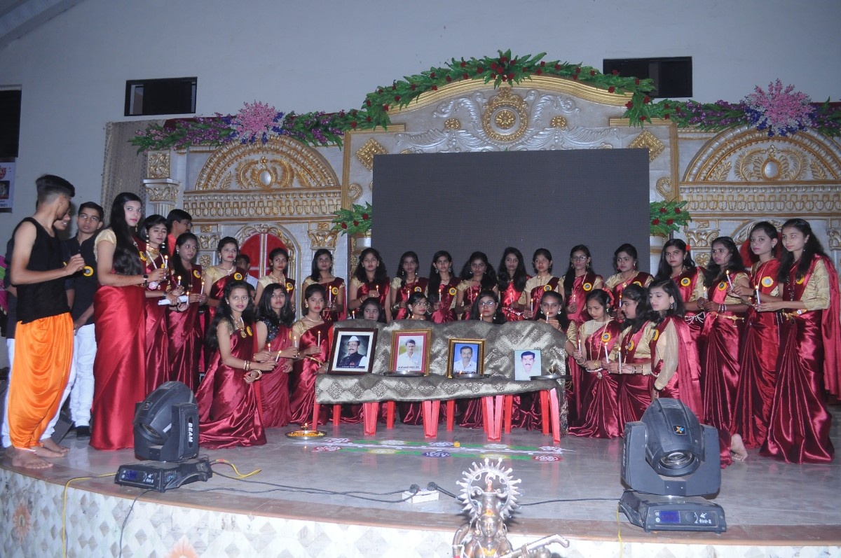 Gathering 4